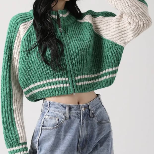 어반드레스(AVANDRESS)블록 래글런 니트 지퍼업 그린