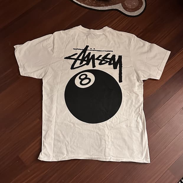 괌 매장 구매 ❗️스투시 8볼 반팔 티셔츠