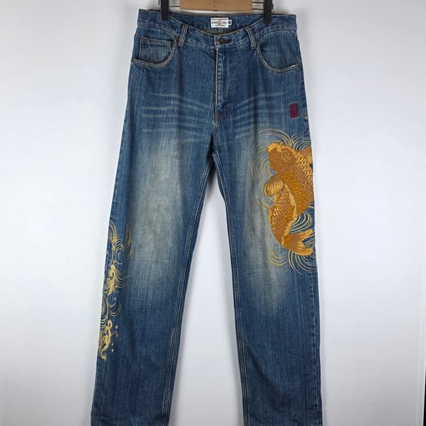 카라쿠리 타마시 자수 데님팬츠