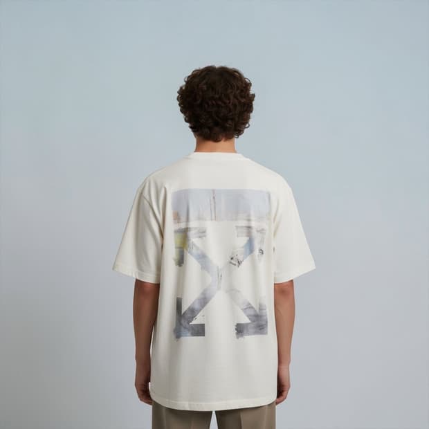 S/ 오프화이트 유화 백로고 반팔티