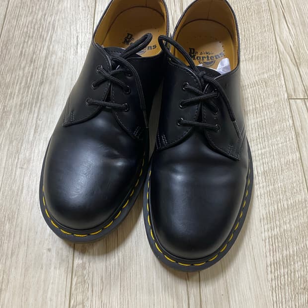 닥터마틴 1461 3홀 스무스 260