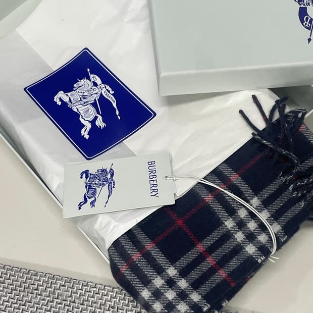 버버리 체크 머플러 풀세트 (택, 박스 O)