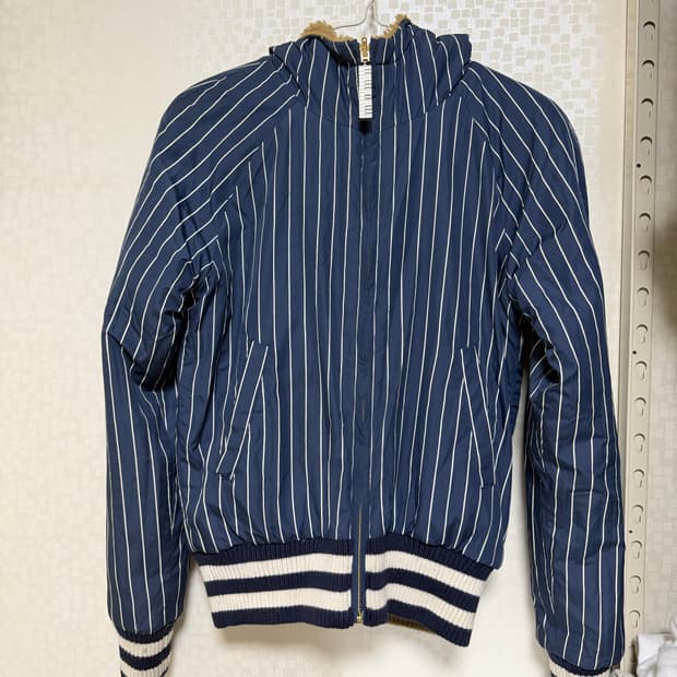 뉴에라 스프라이트 양털 리버시블 집업