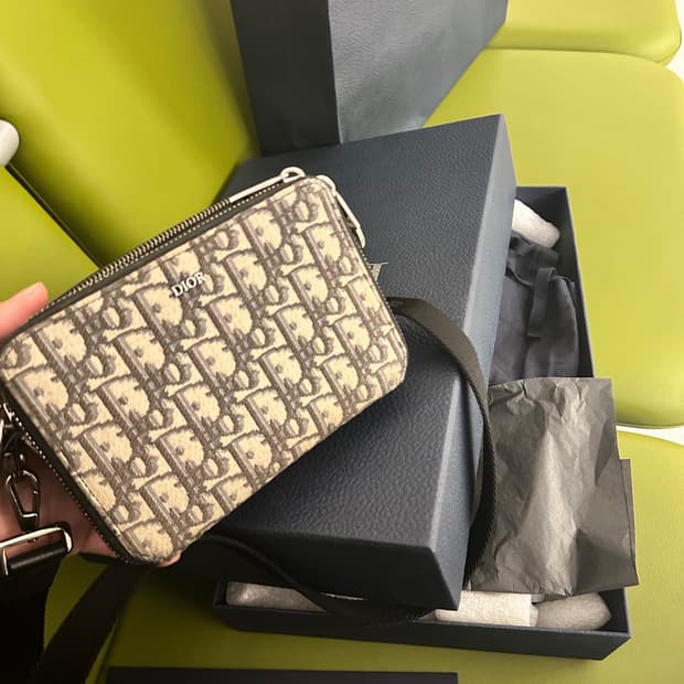 디올 오블리크 메신저백