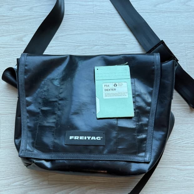 프라이탁 덱스터 올검