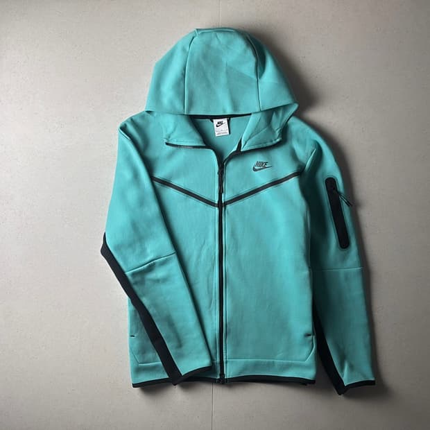 나이키 테크팩 민트