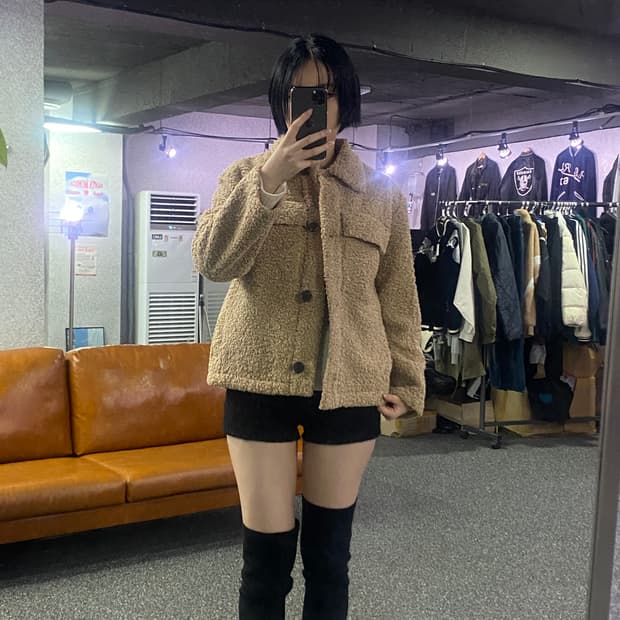 게스 포켓 버튼 쉐르파 자켓  B3040