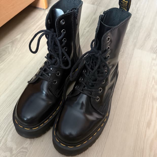 닥터마틴 제이든 240
