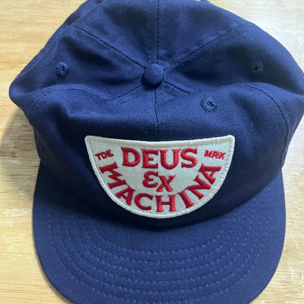 데우스 캡 모자