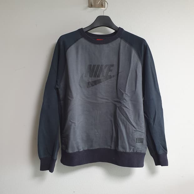 NIKE 나이키 긴팔 티셔츠)105