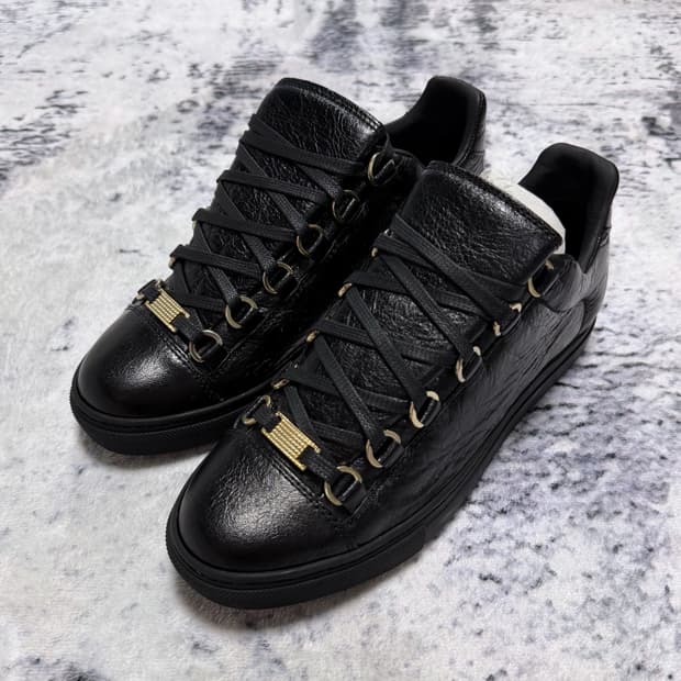 (풀구성 새상품) 발렌시아가 아레나 235/36