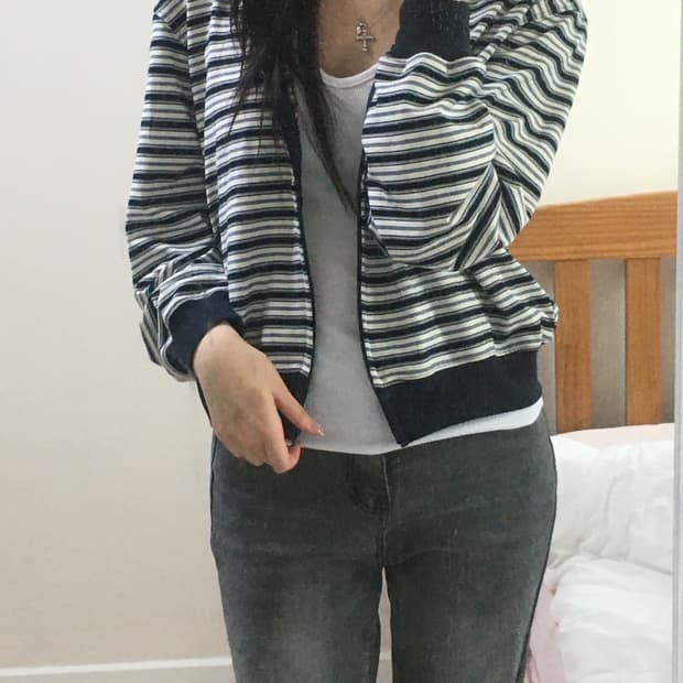 뉴뉴 스트라이프 후드 집업