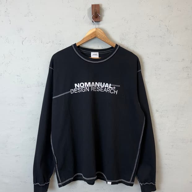 노매뉴얼 롱슬리브 긴팔티 블랙