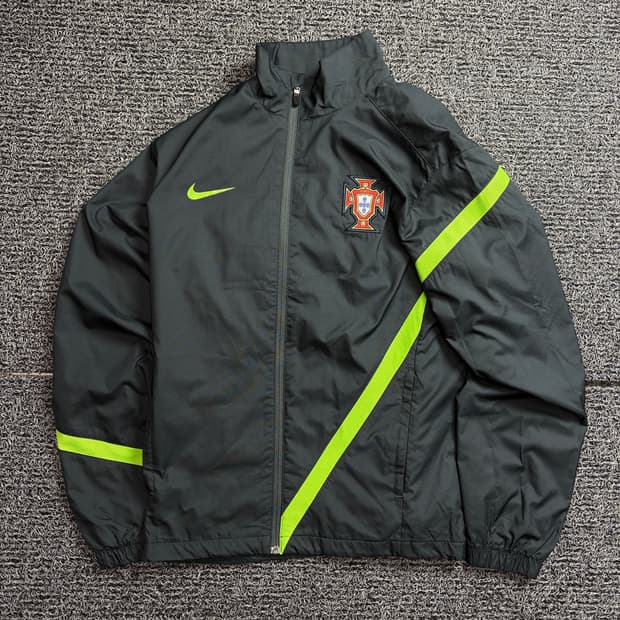 나이키 포르투갈 국대 레트로 우븐 트랙 바람막이 2098