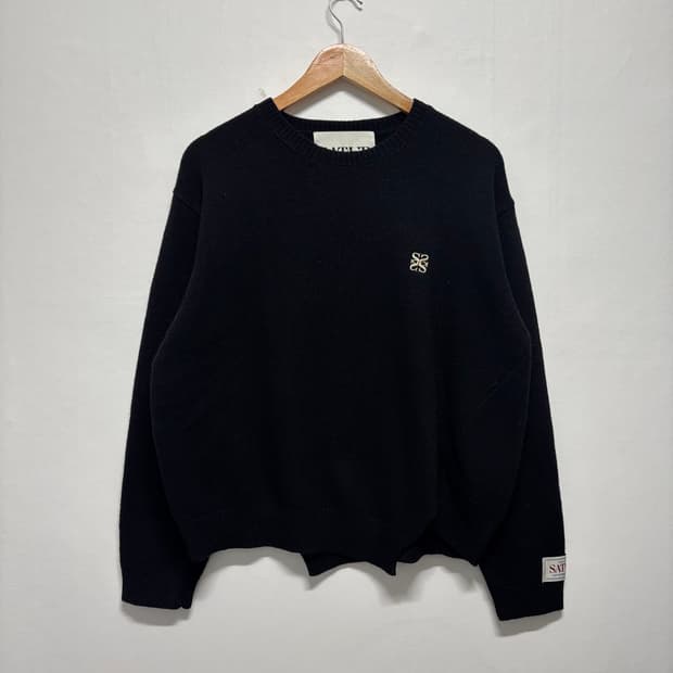 세터 블랙 언발란스 캐시미어 니트