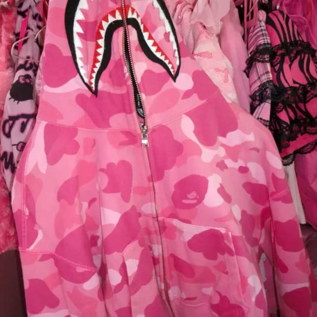 베이프 갸루 핑크 후드 크롭 유일매물