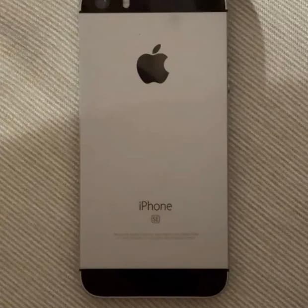 아이폰 se 구합니다