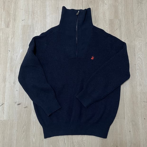 버버리힐즈폴로클럽 모직 하이넥 하프 집업 니트 L(100)