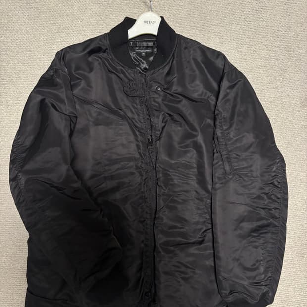 엔지니어드 가먼츠 애지터자켓 플라이트 새틴 M사이즈