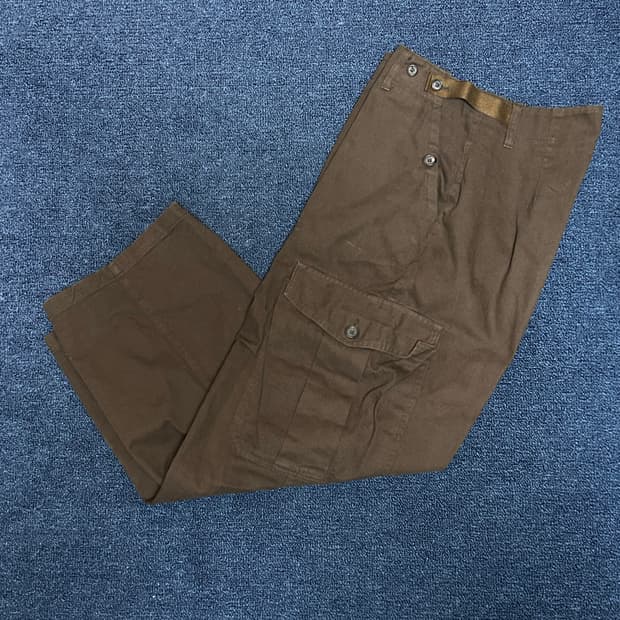 브라운 카고팬츠