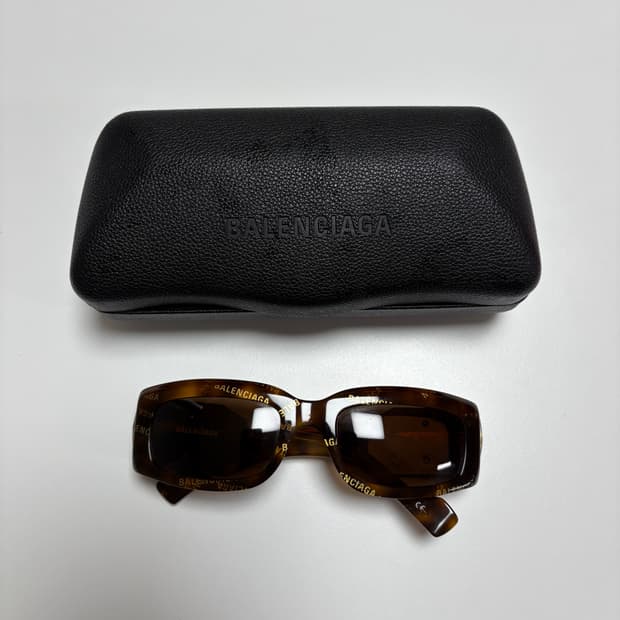 발렌시아가 로고 레오파드 선글라스 