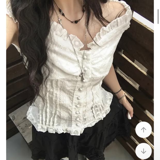 (새상품) 화이트 레이스 블라우스