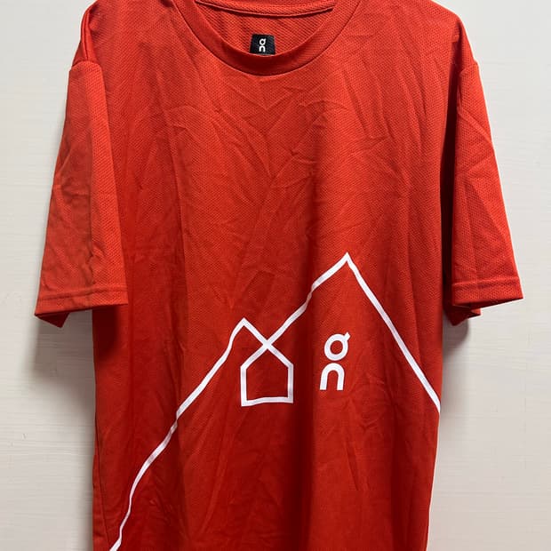 On Performance-T 온러닝 기능성 반팔 105