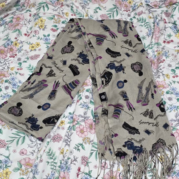 메트로시티 빈티지)로맨틱 패턴 머플러 스카프