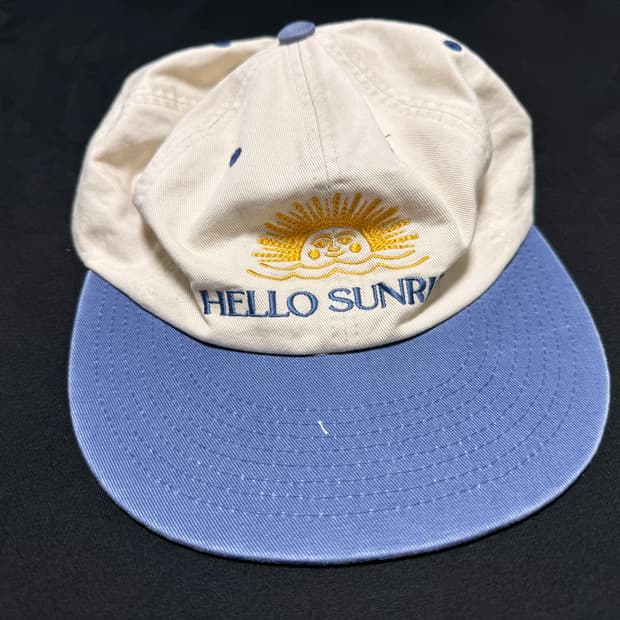 헬로 선라이즈 모자