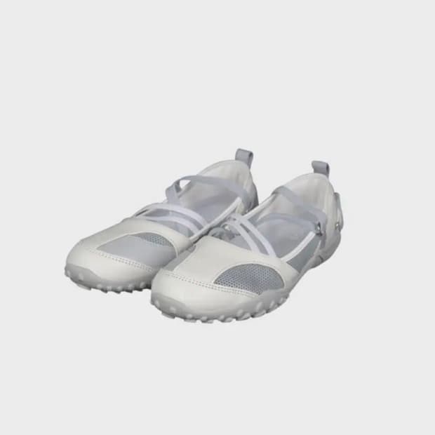 (새상품) 오호스 ojos Strap Embossed Toe Shoes