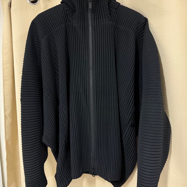 이세이미야케 옴므플리세 후드집업