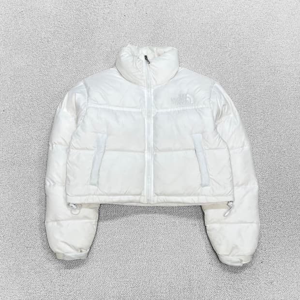 노스페이스 눕시 700 크롭 패딩 화이트