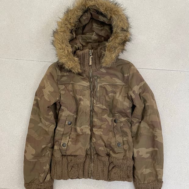 카모 퍼 숏아우터