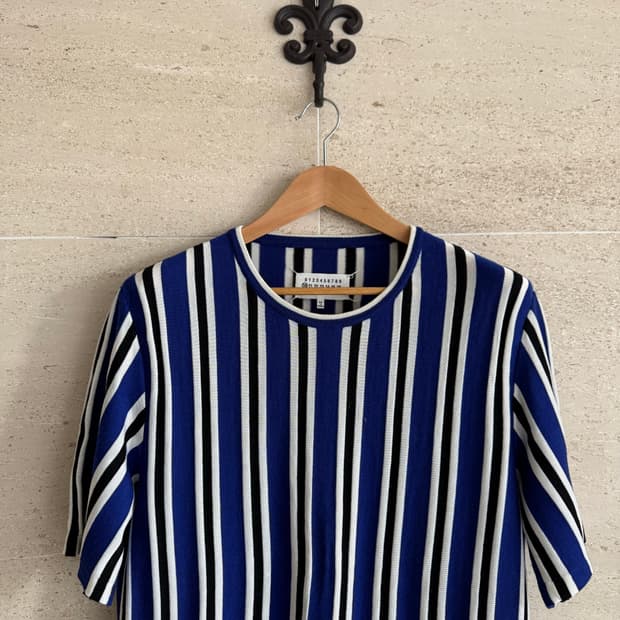 마르지엘라 반팔