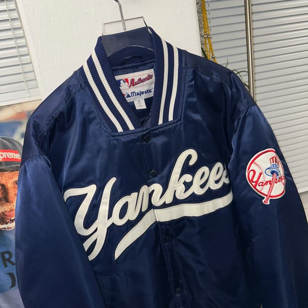 마제스틱 양키즈 바시티 100