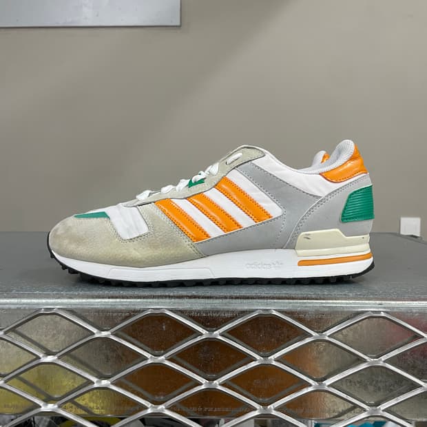 아디다스 ZX 700 화이트 오렌지 265