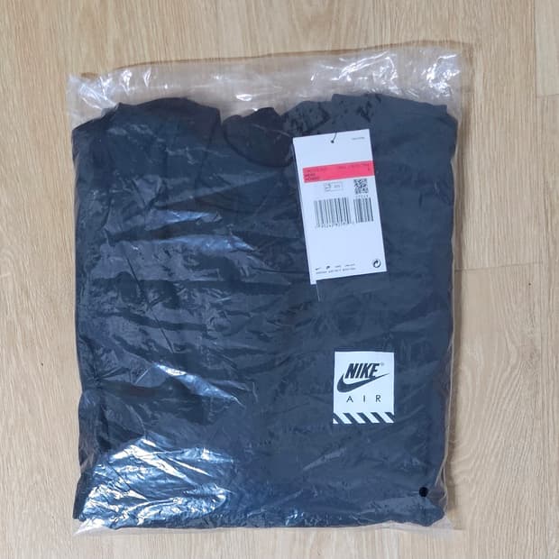 정품)나이키에어블랙 반팔티셔츠 L사이즈새상품미사용