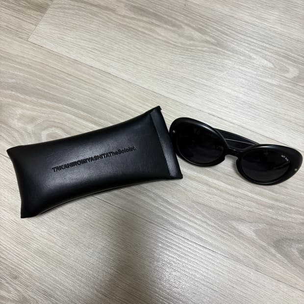 솔로이스트 커트코베인 선글라스 