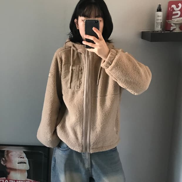 지프 폴라베어 베이지 플리스 후드집업