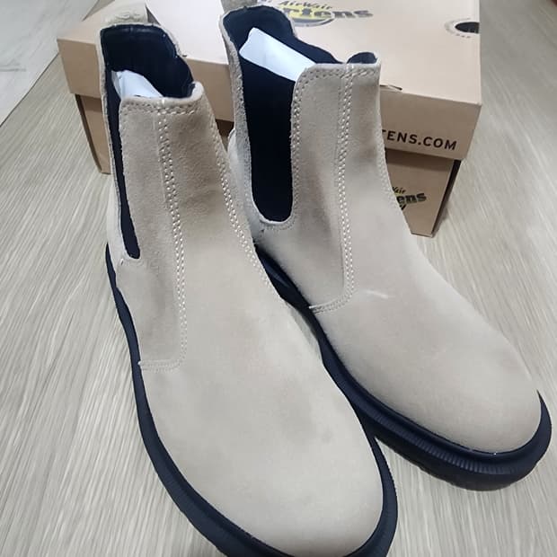 닥터마틴 2976 스웨이드 첼시 부츠 US7 (250)