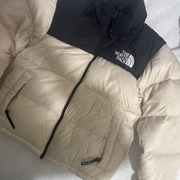 정품 노스페이스 1996 에코 눕시 자켓 크림 M사이즈