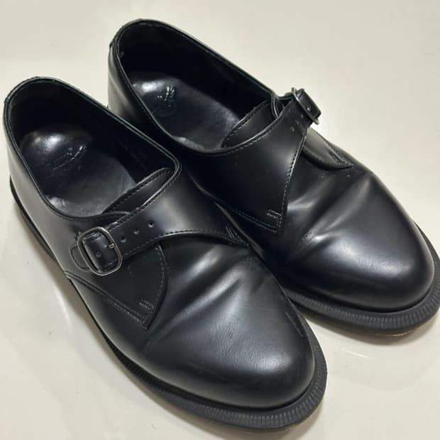 닥터마틴 론(Lorne) 블랙 240mm