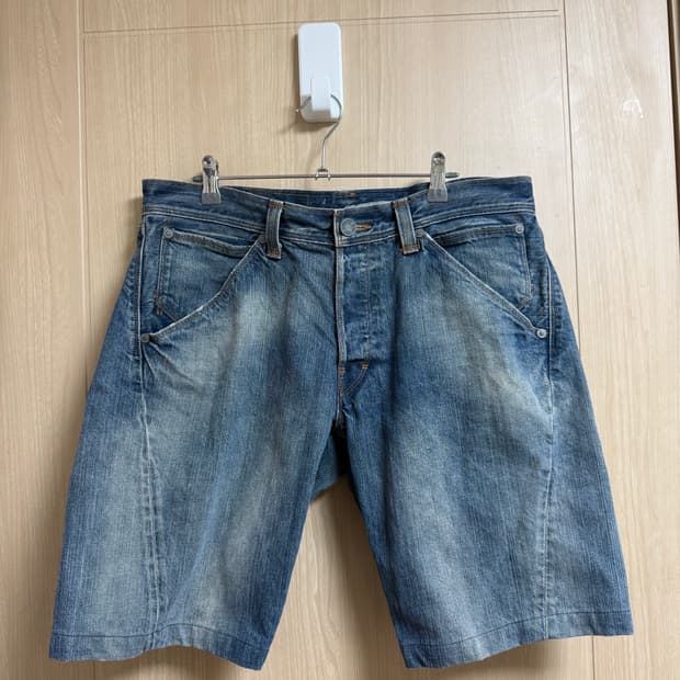 (L) levis engineered jean 리바이스 엔지니어드 진