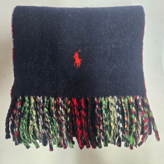 폴로 랄프로렌 양모 체크 목도리