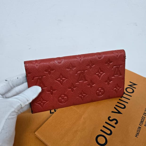 [보증서 정품] 루이비통 앙프레뜨 사라 장지갑