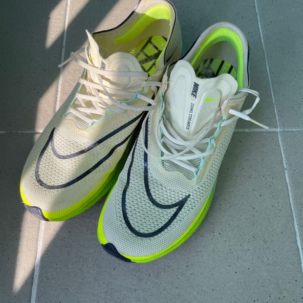 나이키 줌 스트릭플라이1  280