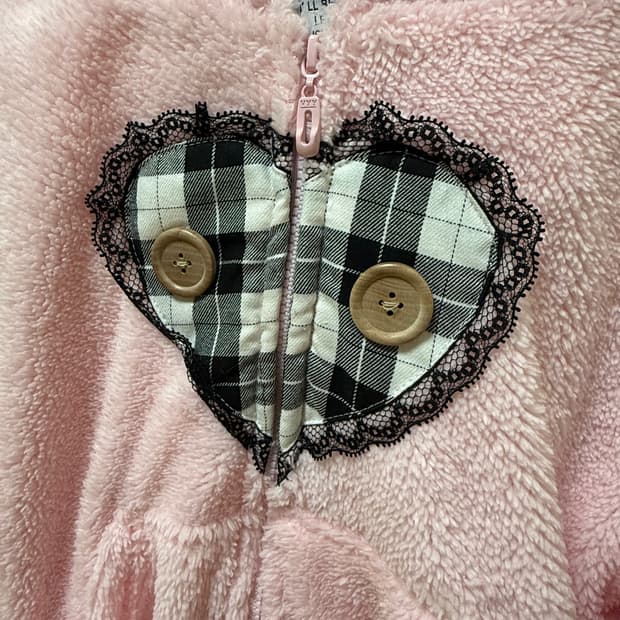 [새상품] Eatmeplz (잇미플리즈)후드집업 판매-eat me plz