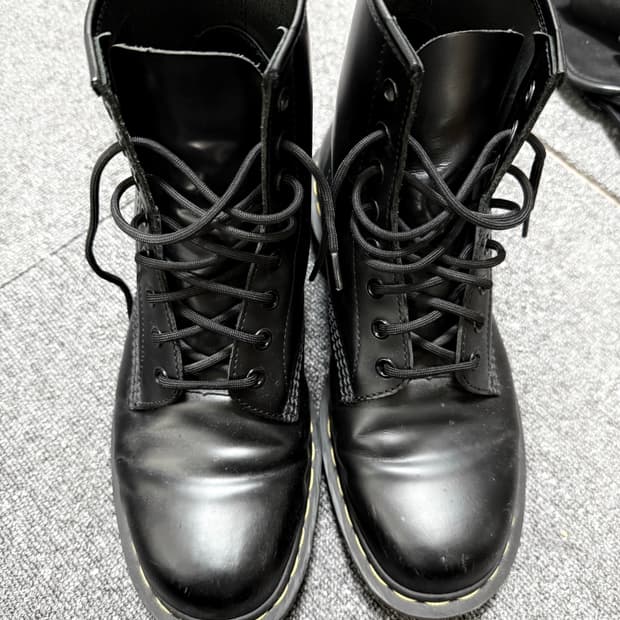 닥터마틴1460 8홀280