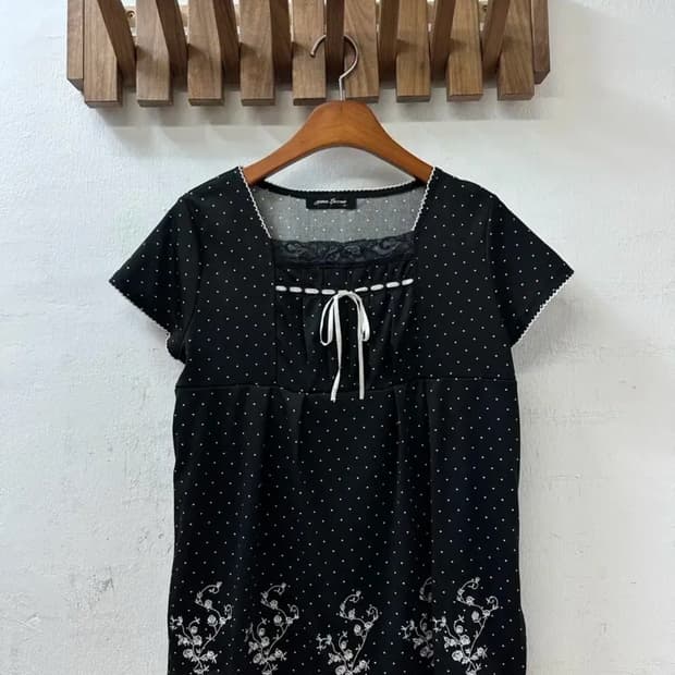 일본빈티지 블랙도트 자수 리본 디테일 블라우스 