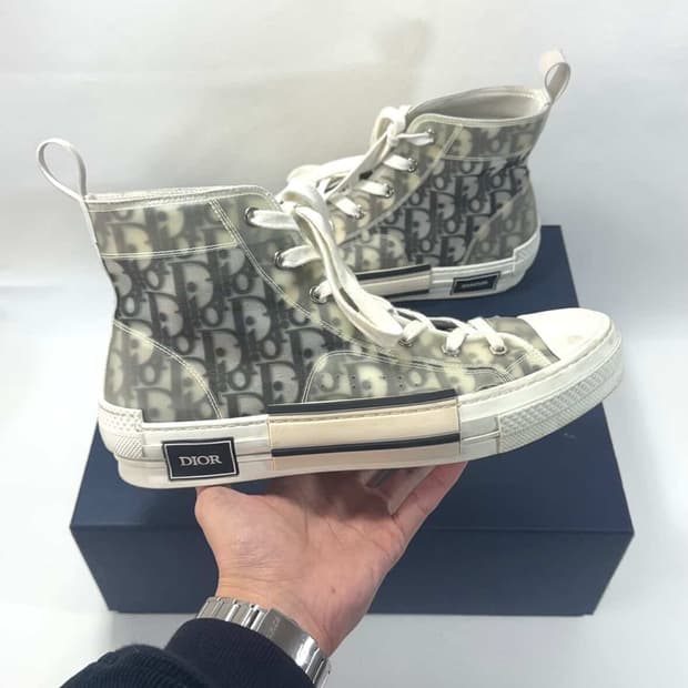 디올 오블리크 스니커즈 하이탑 b23